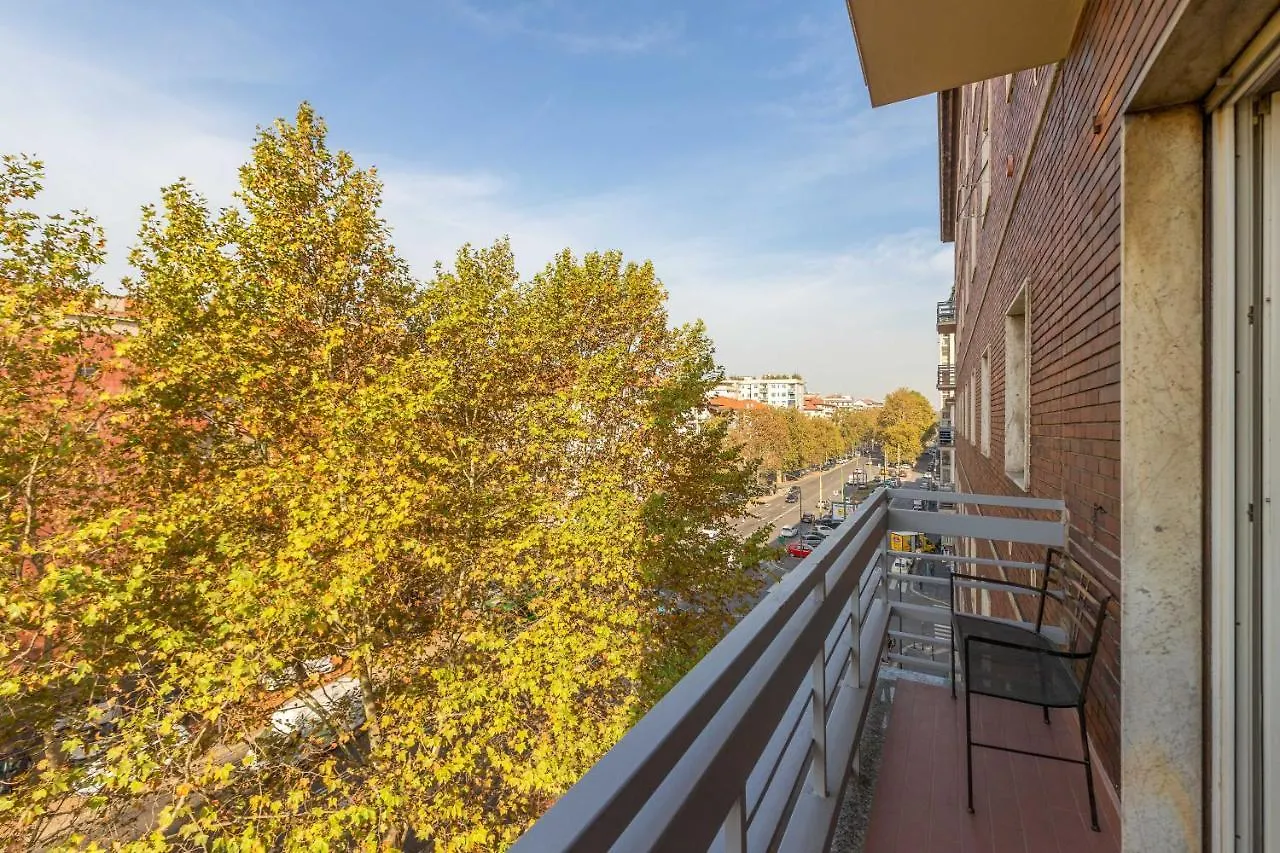 Maiolica Apartment - Free Parking And Great Connection To Linate And Duomo Milan